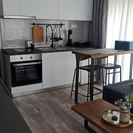 Down Town Luxurious Apartments Alexandroupolis Buitenkant foto